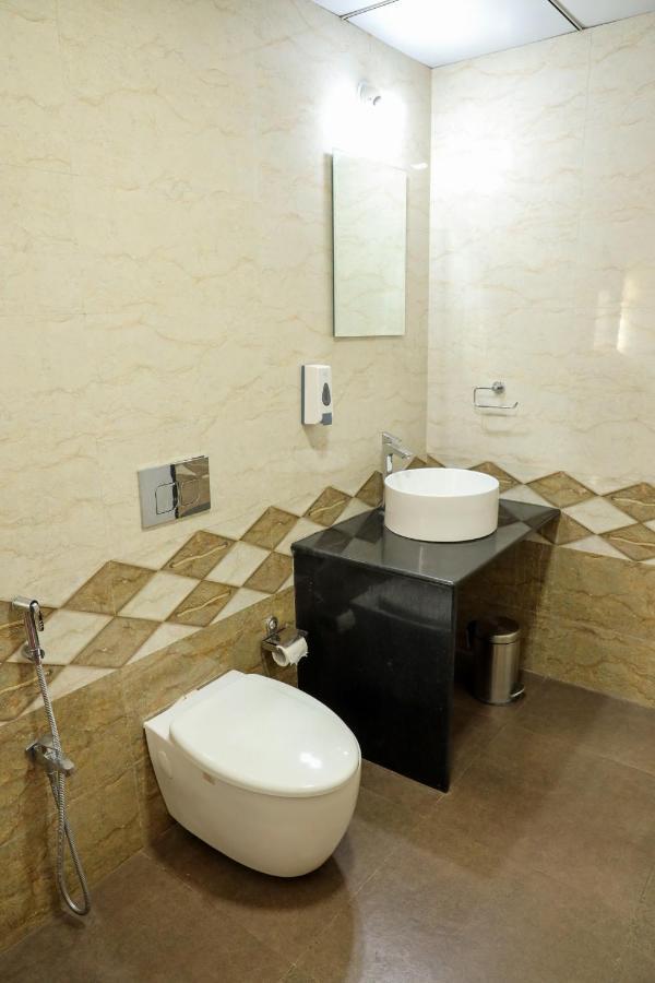 Bed and Breakfast Surya Kiran Miramar à Panaji Extérieur photo