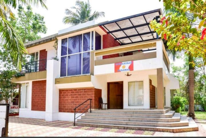 Bed and Breakfast Surya Kiran Miramar à Panaji Extérieur photo